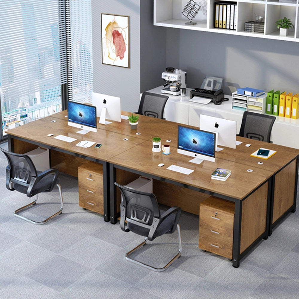 収納と機能性を兼ね備えた、木目調オフィスデスク（配線孔×鍵付き）