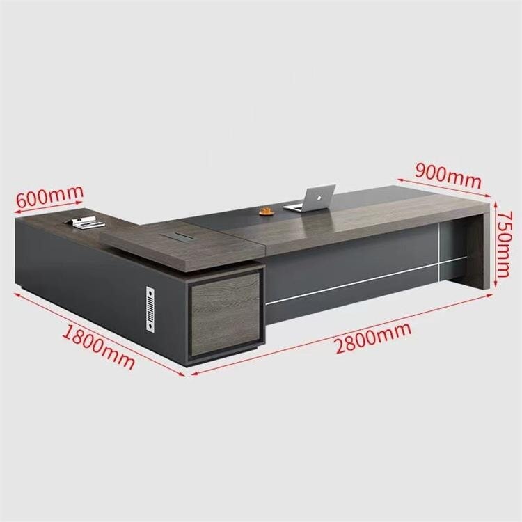 重厚×洗練、空間に品格を与えるブラックオーク役員デスクセット