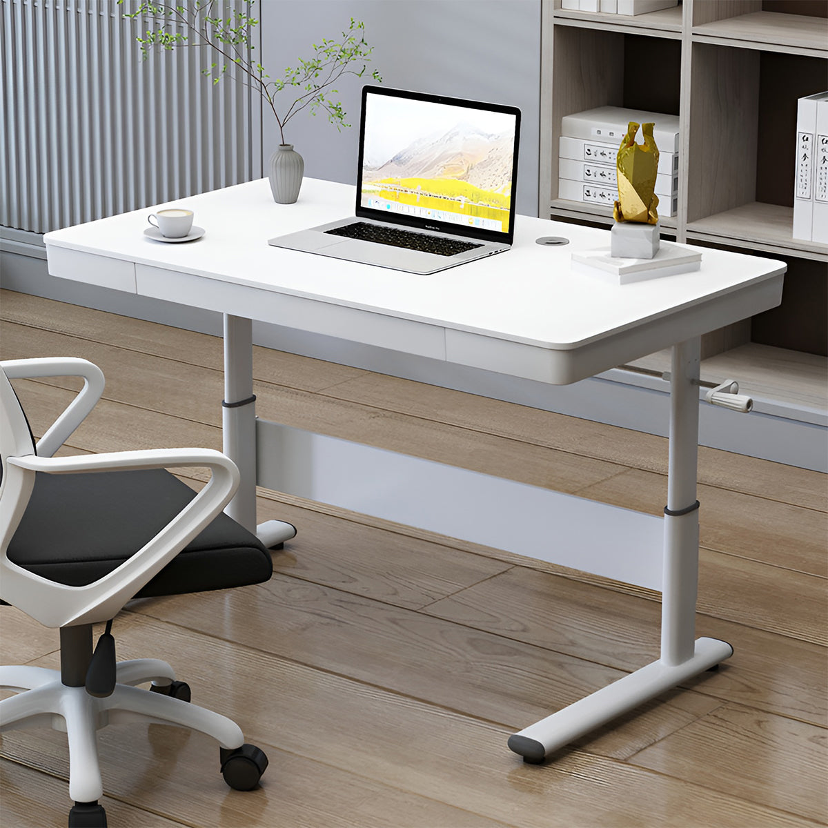昇降可能　手動　レバー　引き出し　広い天板　ゆとり　エコ板材　頑丈　スチール脚　補強フレーム　デスク　昇降デスク　シンプル　モダン　使いやすい　ホワイト　ナチュラル　BGZ-K-161