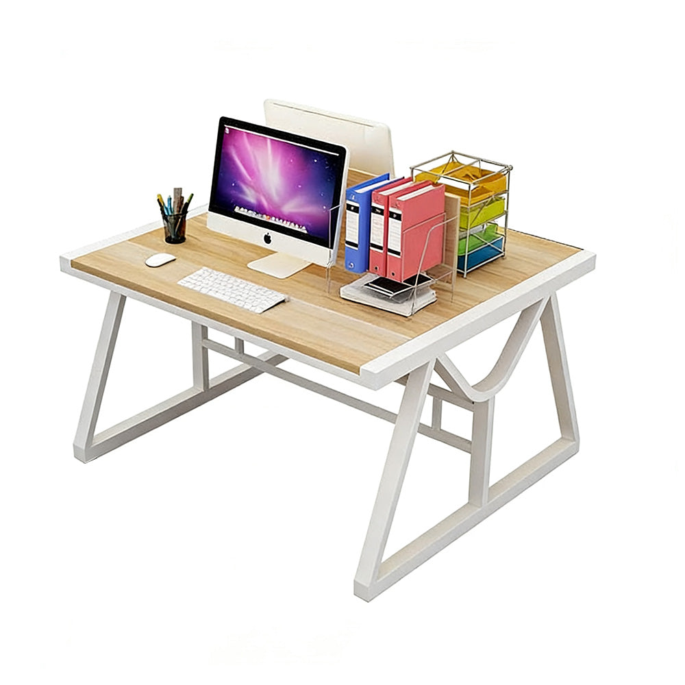 オフィスデスク｜木目調×スチール脚・ストレート型・パーティション付き・チーム作業向けワークステーション